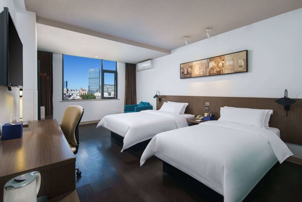 Куньмин: Microtel by Wyndham Kunming City Center