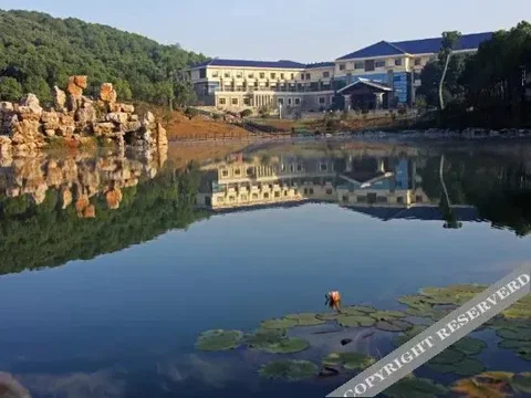 Уси: Yixing Shuimo Hentique Resort
