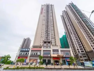 Гуйлинь: Guilin Manhattan Hotel North Station