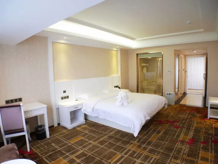 Гуйлинь: Guilin Manhattan Hotel North Station