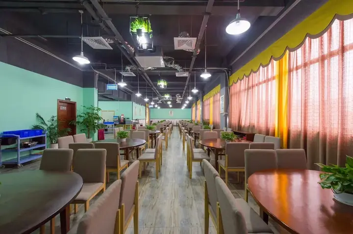 Гуйлинь: Guilin Manhattan Hotel North Station