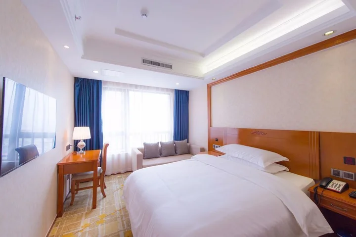 Гуйлинь: Guilin Manhattan Hotel North Station