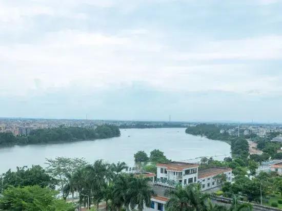 Янгиианг: Lanli Baihe Hotel (xindacheng 2 Road)