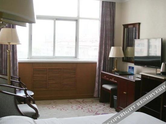 Пекин: Zhong Jian Hotel