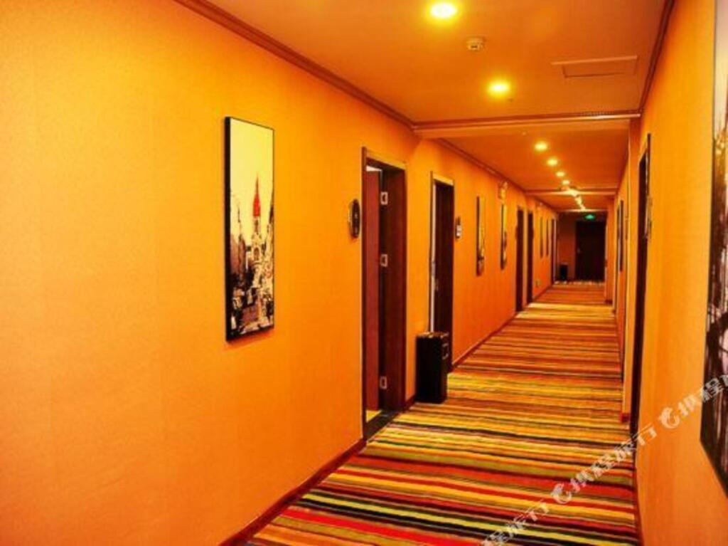 Чжэнчжоу: Xicheng Yiju Hotel