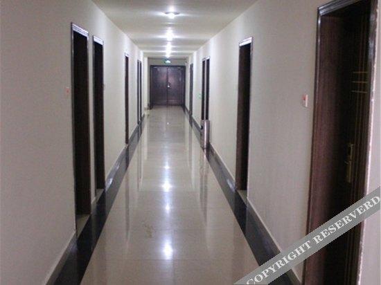 Лоян: Luoyang Yinhe Hotel (Railway Station)