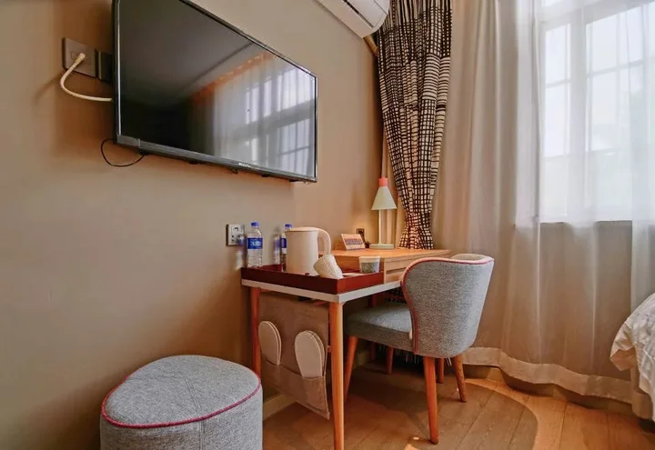 Ханчжоу: Mishe Hotel (Hangzhou Gudang Hefeng)