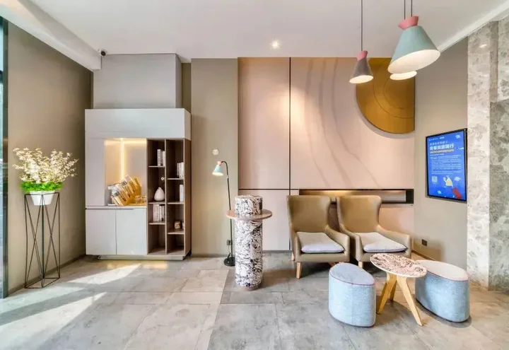 Ханчжоу: Mishe Hotel (Hangzhou Gudang Hefeng)