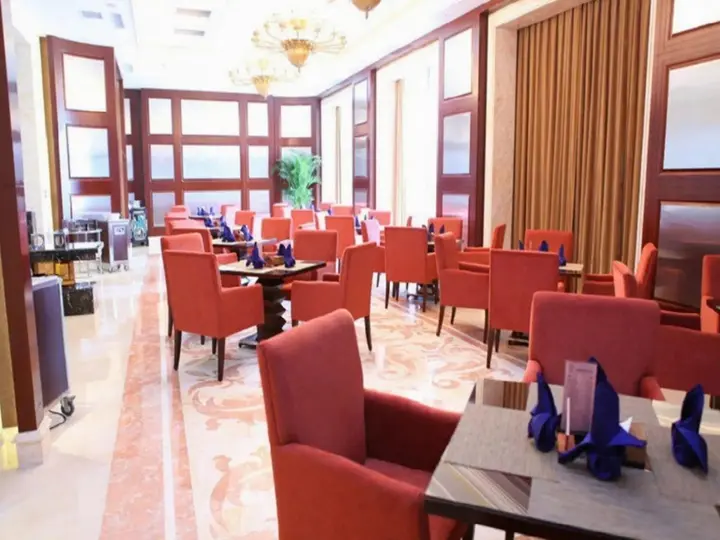 Паниин: Liaobin Paxton Vacances Hotel Panjin