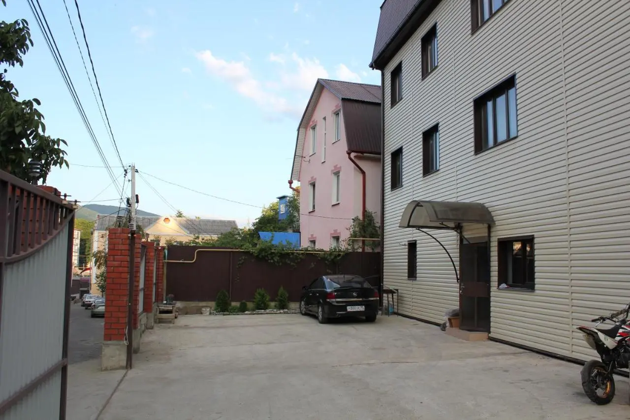 Туапсе: Guest House Spinova 17