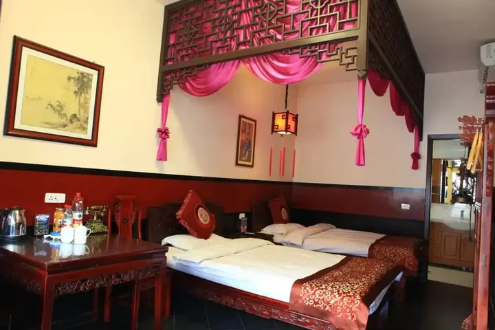 Цзиньчжун: Pingyao Yunlu Inn