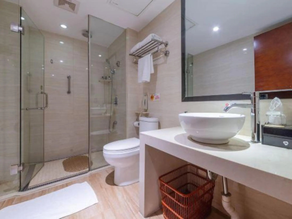 Хэнъян: Shen Long Media Hotel