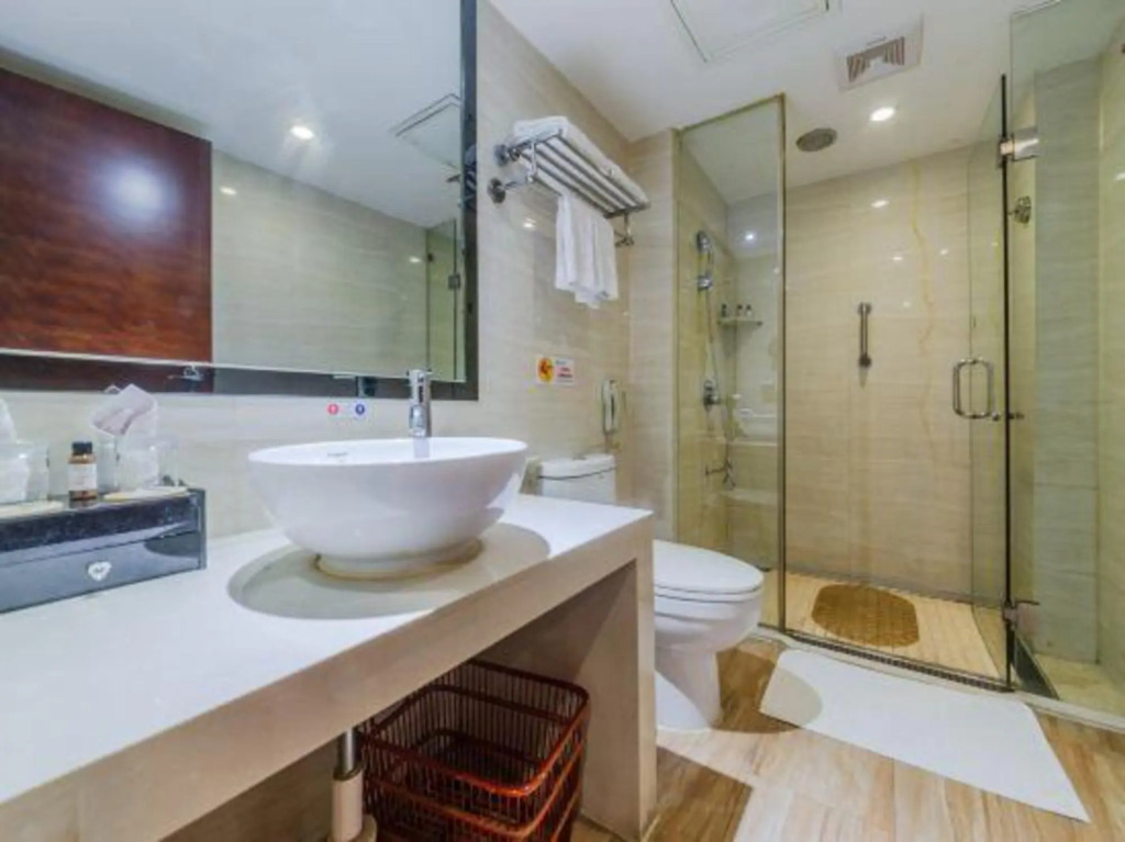 Хэнъян: Shen Long Media Hotel