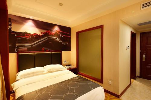 Яньчэн: Yancheng Jinhui E-sports Hotel