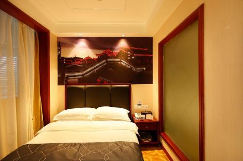 Яньчэн: Yancheng Jinhui E-sports Hotel