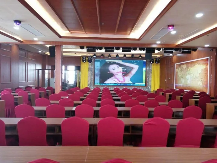 Баодин: Xinghua Hotel