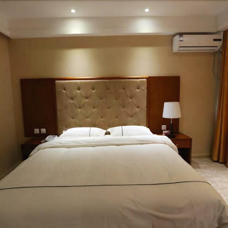 Байшань: Fu Li Hua Hotel