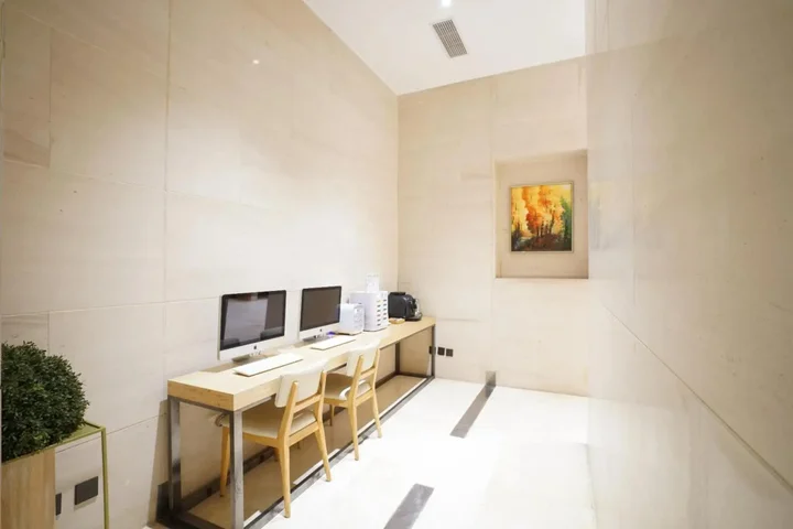 Ибинь: Starway Hotel