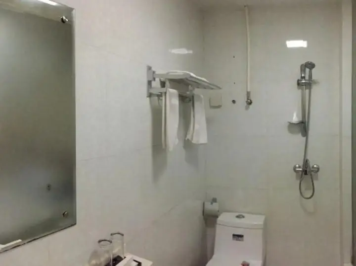 Чжэньцзян: Kaisa Express Hotel