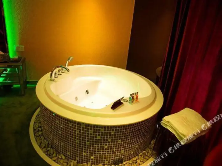 Чанчжоу: Rose Lover Hotel