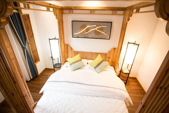 Чжанцзяцзе: YUELU-House Inn