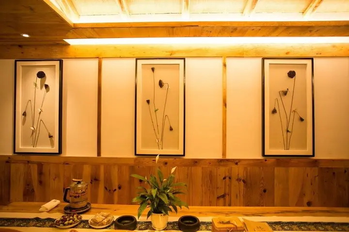 Чжанцзяцзе: YUELU-House Inn