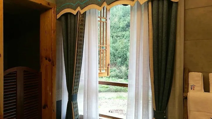 Чжанцзяцзе: YUELU-House Inn