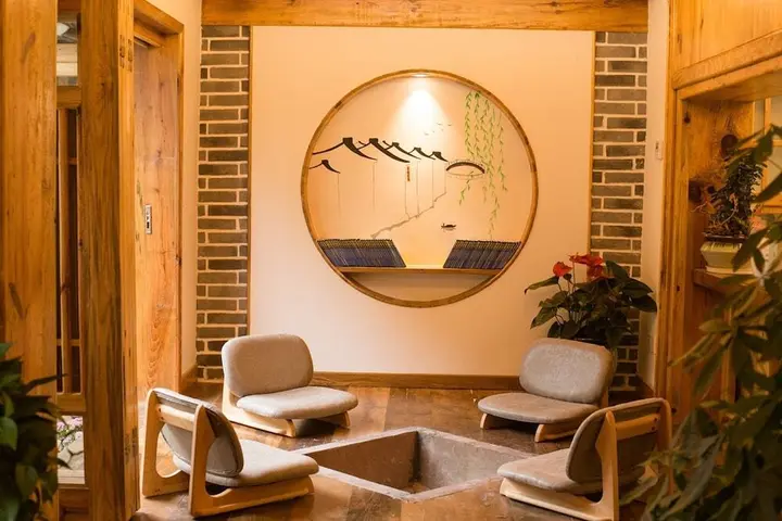 Чжанцзяцзе: YUELU-House Inn