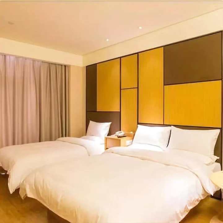 Шанхай: Ji Hotel
