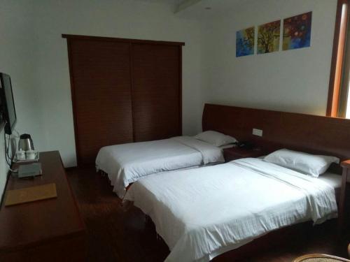 Чжоушань: Zhujiajian golden beach Seaview guesthouse