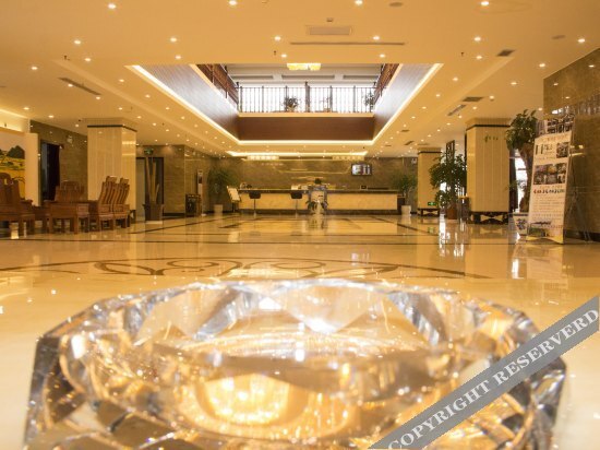Цюйцзин: Zheshang Hotel