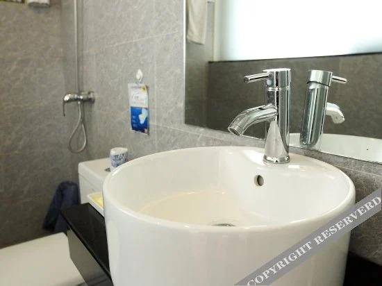 Цзинчжоу: SET Youpin Hotel (Jingzhou Sanwan Road Education College)