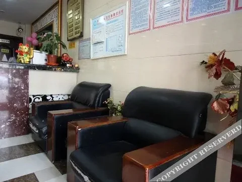 Наньчун: 南部尊悦商务宾馆