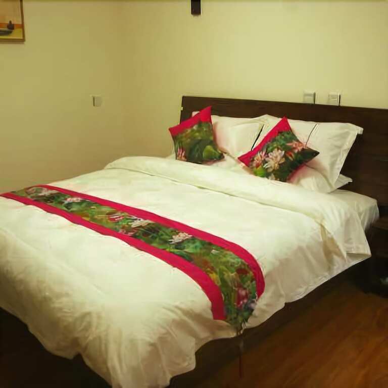 Баошань: Yishanjun Garden Inn
