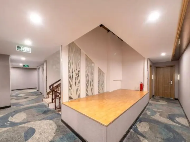 Лючжоу: Carlton Hotel (Sanjiang)