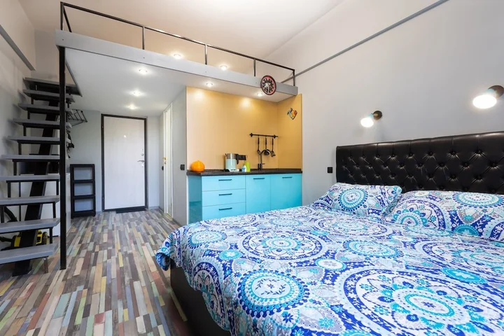 Москва: Bussi Suites — Ботаническая, 41, к. 7