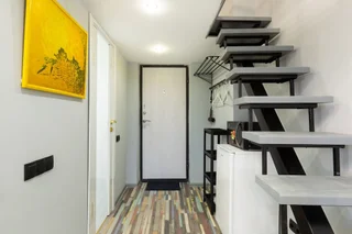 Москва: Bussi Suites — Ботаническая, 41, к. 7
