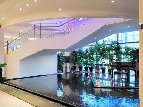 Инкоу: Ying Kou Hua Tian Hotel