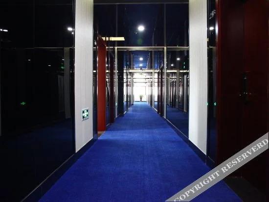 Хэншуй: Ruixi Business Hotel