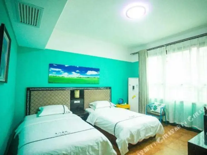 Уян: Tangmen Hostel
