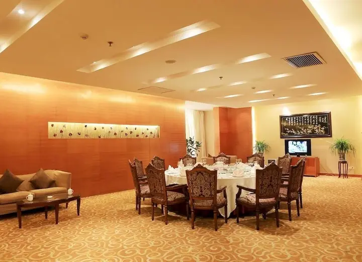Лоян: Huayang Plaza Hotel