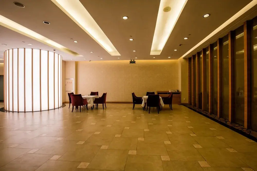 Лоян: Huayang Plaza Hotel