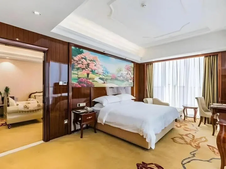 Фошань: Vienna International Hotel(Lecong Center Branch)