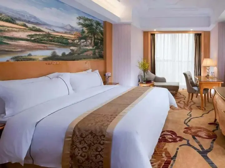 Фошань: Vienna International Hotel(Lecong Center Branch)