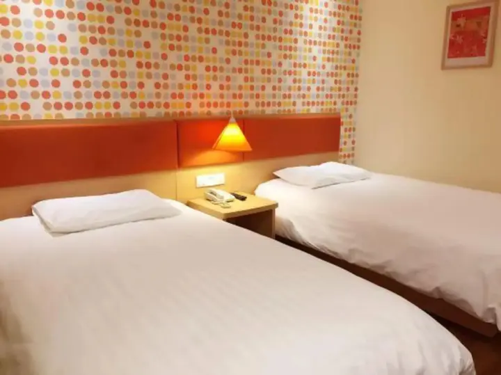 Тунляо: Homeinn Hotel