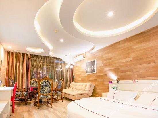 Куньмин: Yunzhishang Theme Hotel (Kunming Qingnian Road Xiaohuayuan)