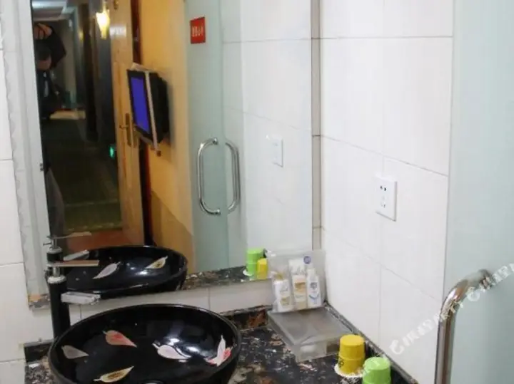 Нанкин: Nanjing Kending Hotel(Longjiang Er Dian)
