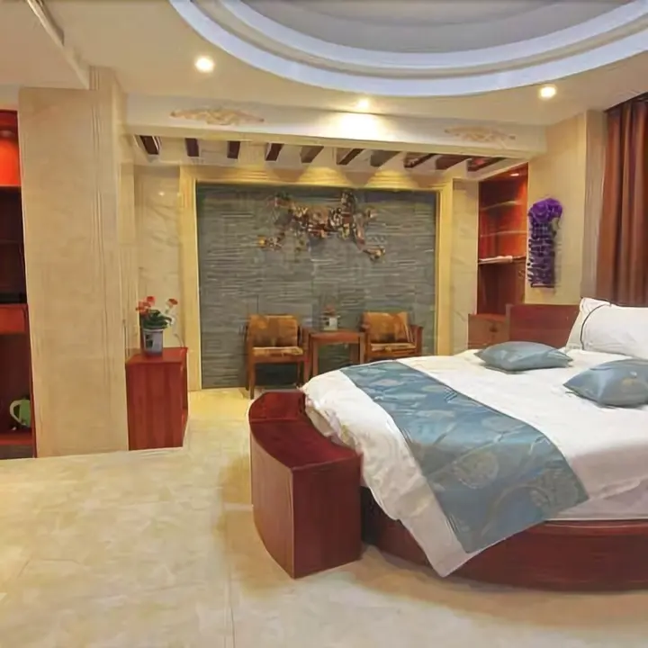 Джиангме: Shili Yintan Hotel