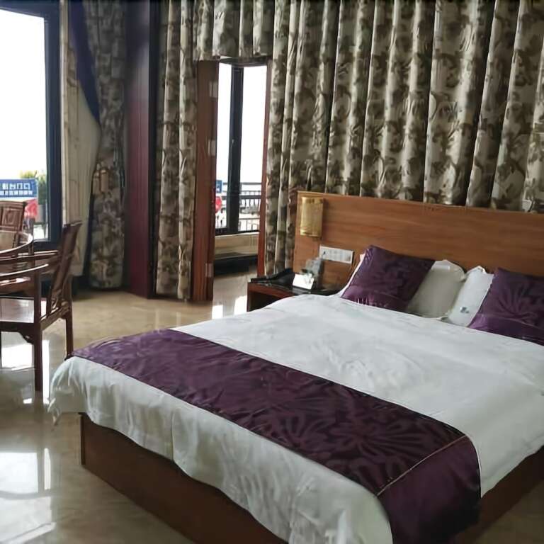 Джиангме: Shili Yintan Hotel