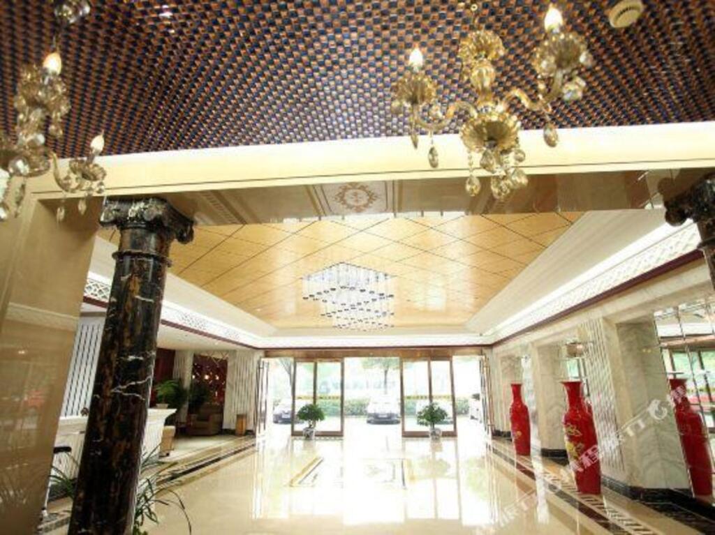 Ханчжоу: San'ai Hotel